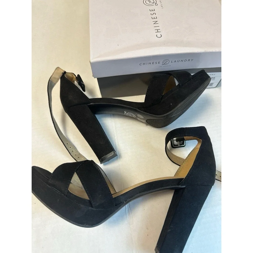 Chinese Laundry Z-Alpha Black Platform Heels Size 8